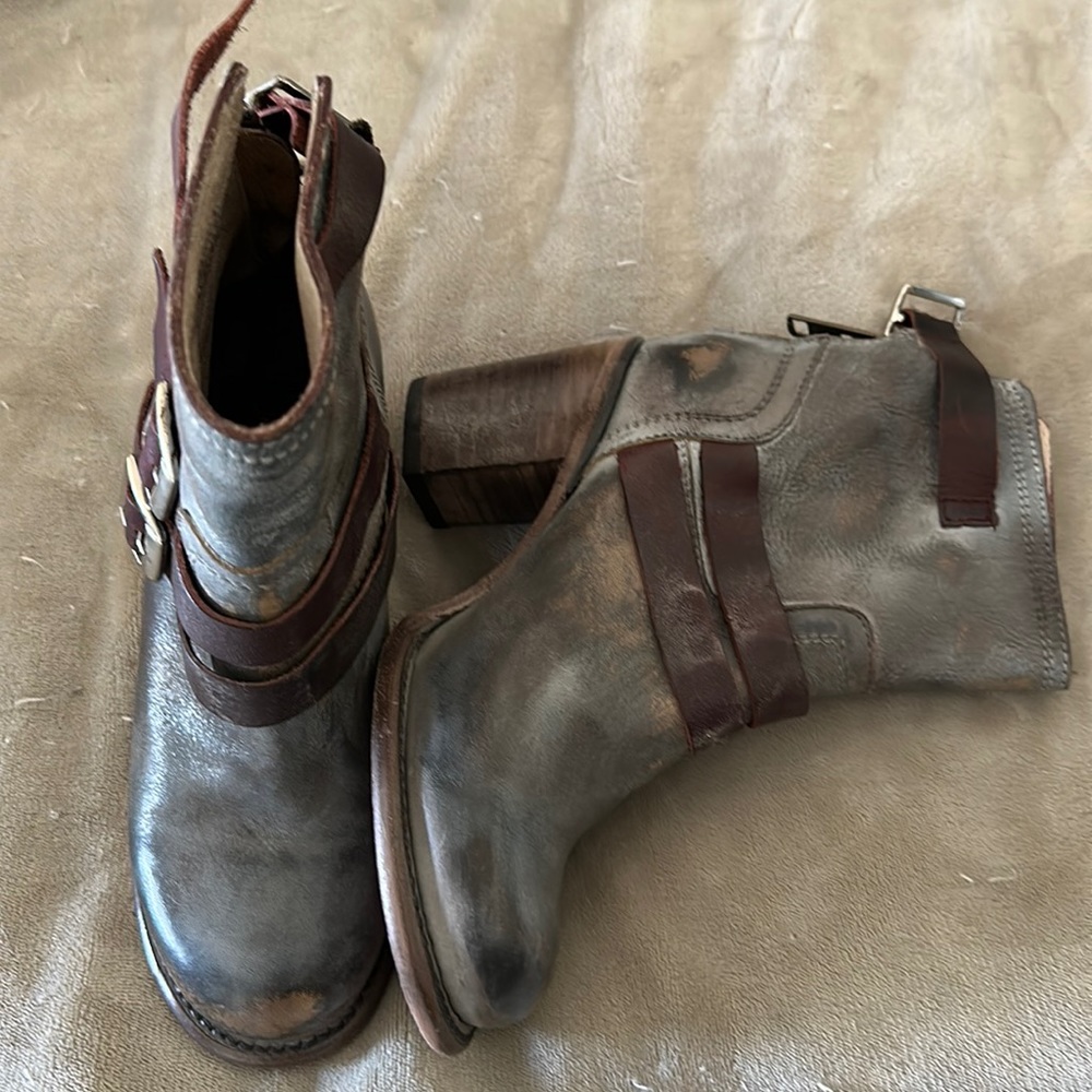 FREEBIRD ANKLE BOOTS❤️